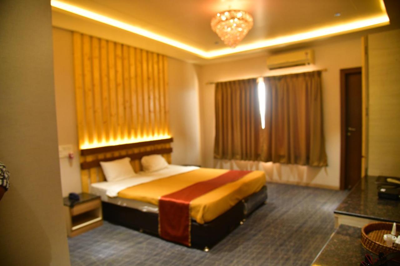 Wildernest Hilltop Resort Mangvadi Exterior photo
