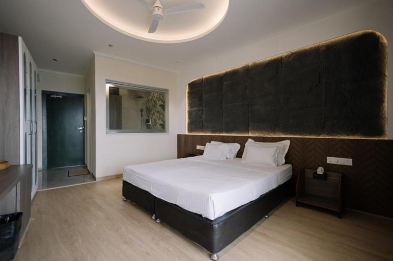 Wildernest Hilltop Resort Mangvadi Exterior photo