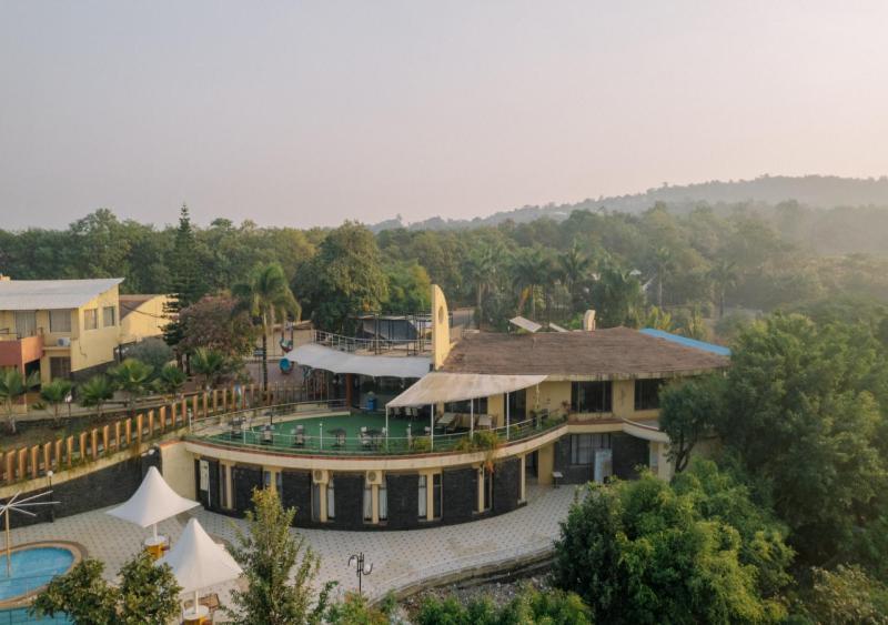Wildernest Hilltop Resort Mangvadi Exterior photo